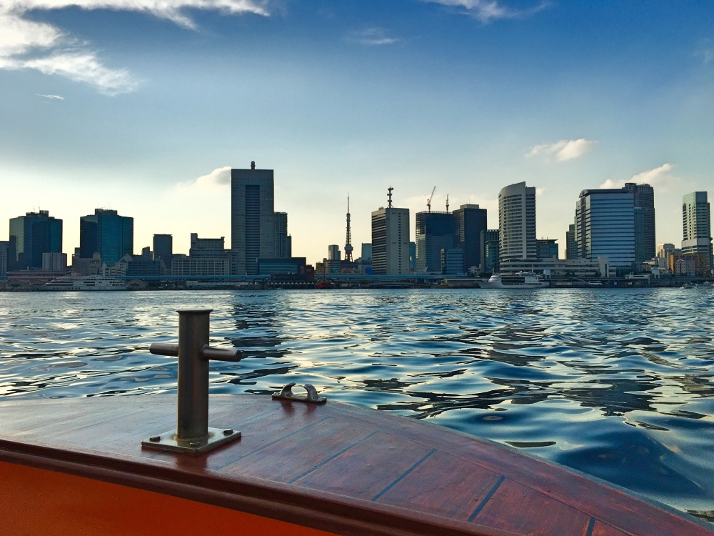 Mizuha boat tour sumida river at sunset