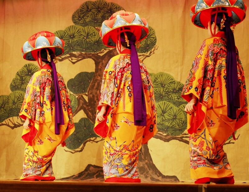 Ryukyu Dancers