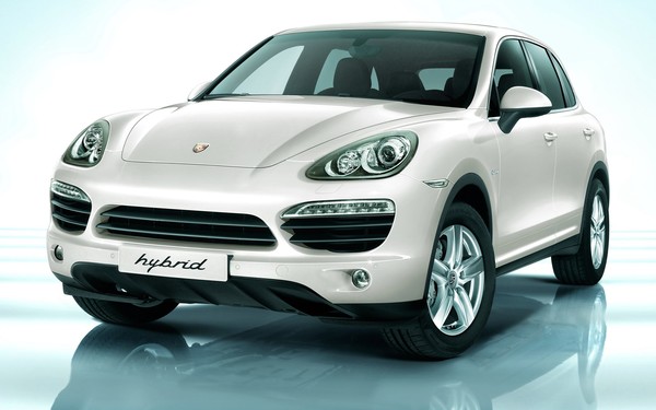 Porsche Cayenne Hybrid SUV